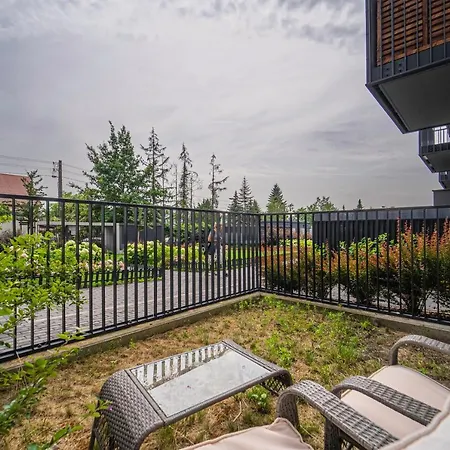 Wawer - Terrace, Workspace - By Rentujemy ורשה