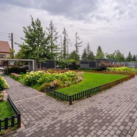 Apartamento Wawer - Terrace, Workspace - By Rentujemy